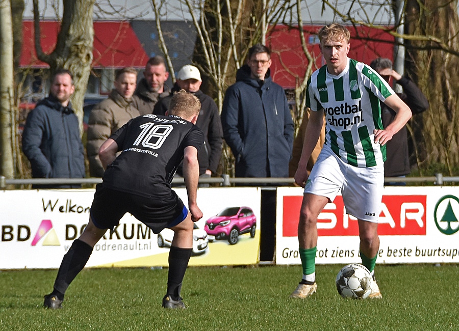 (Foto)Verslag: Vv Dokkum Vergeet Zichzelf Te Belonen 4 Slotoffensief - DSC 0858