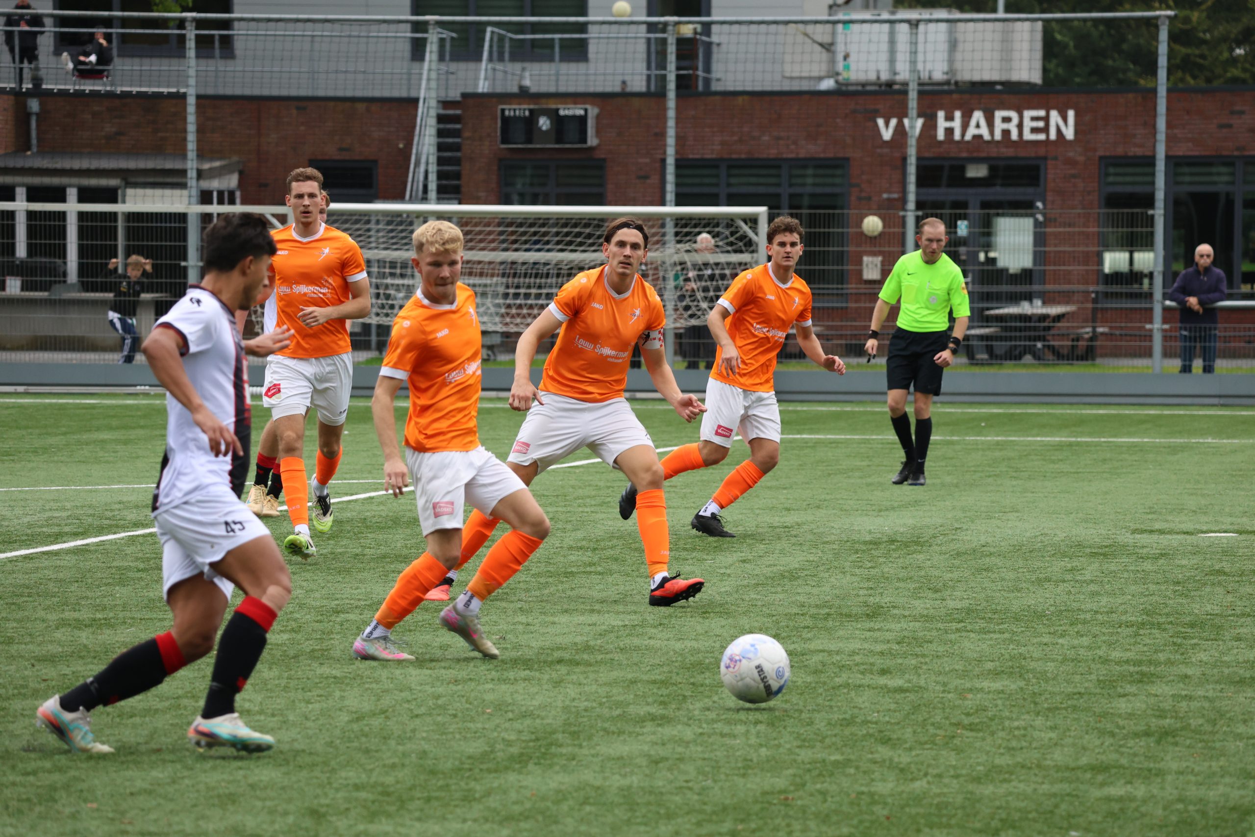 Vv Kollum Laat Het In De 1E 20 Minuten Liggen Tegen Vv Gorecht 5 Slotoffensief - JM2A8542 scaled