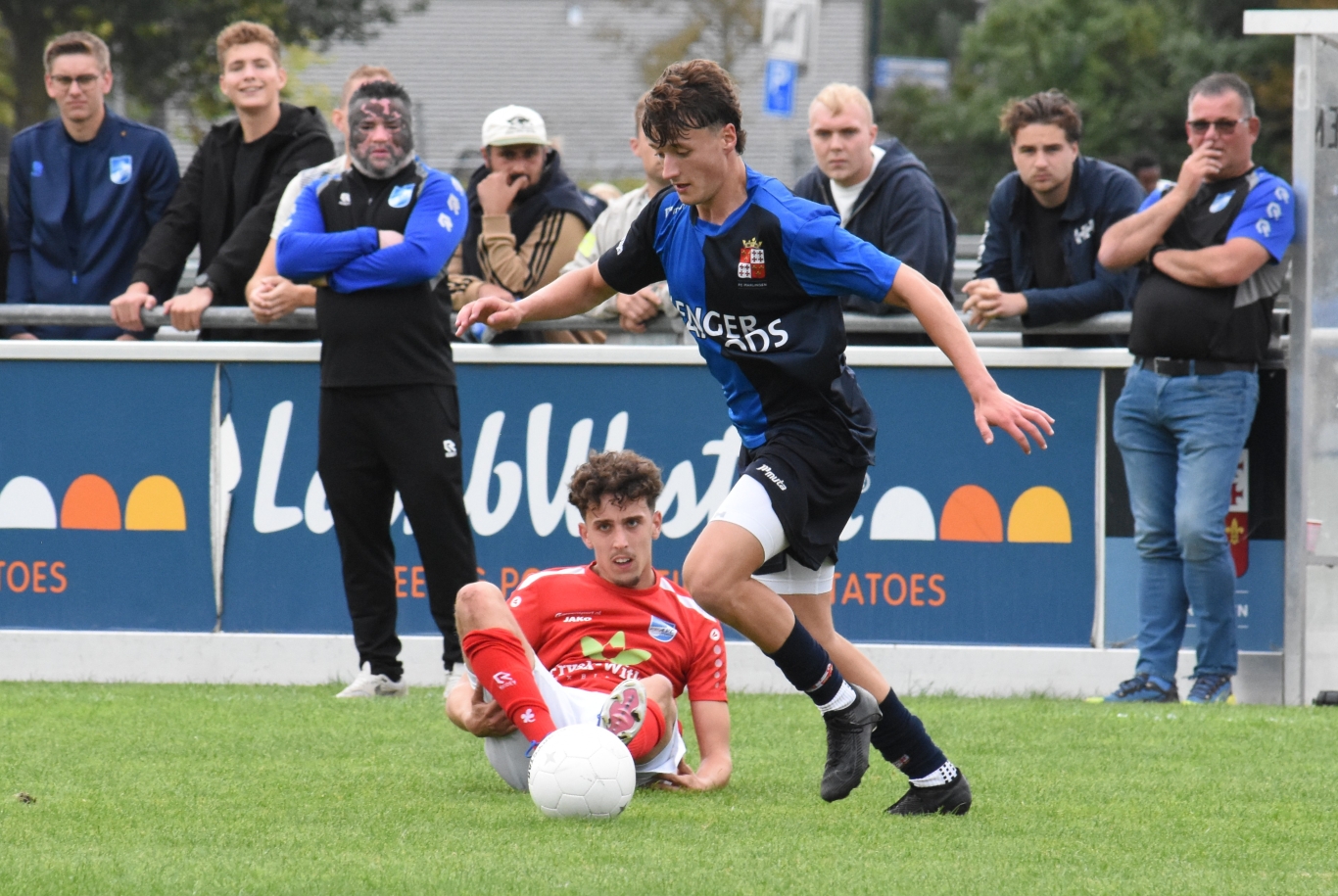 Competitiestart Bezorgt Fc Harlingen De Eerste Zege! 4 Slotoffensief - fc Harlingen 1 AVC 1 website 2