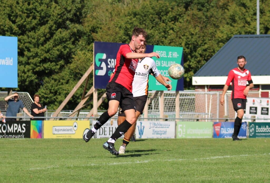Broekster Boys Overklast Sc Stiens 2 Slotoffensief - 001 Lennaert Kooistra