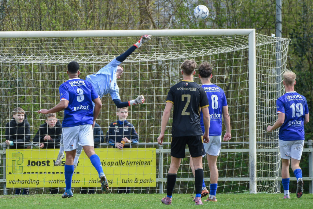 Slotoffensief - 85119076 ORANGE PICTURES