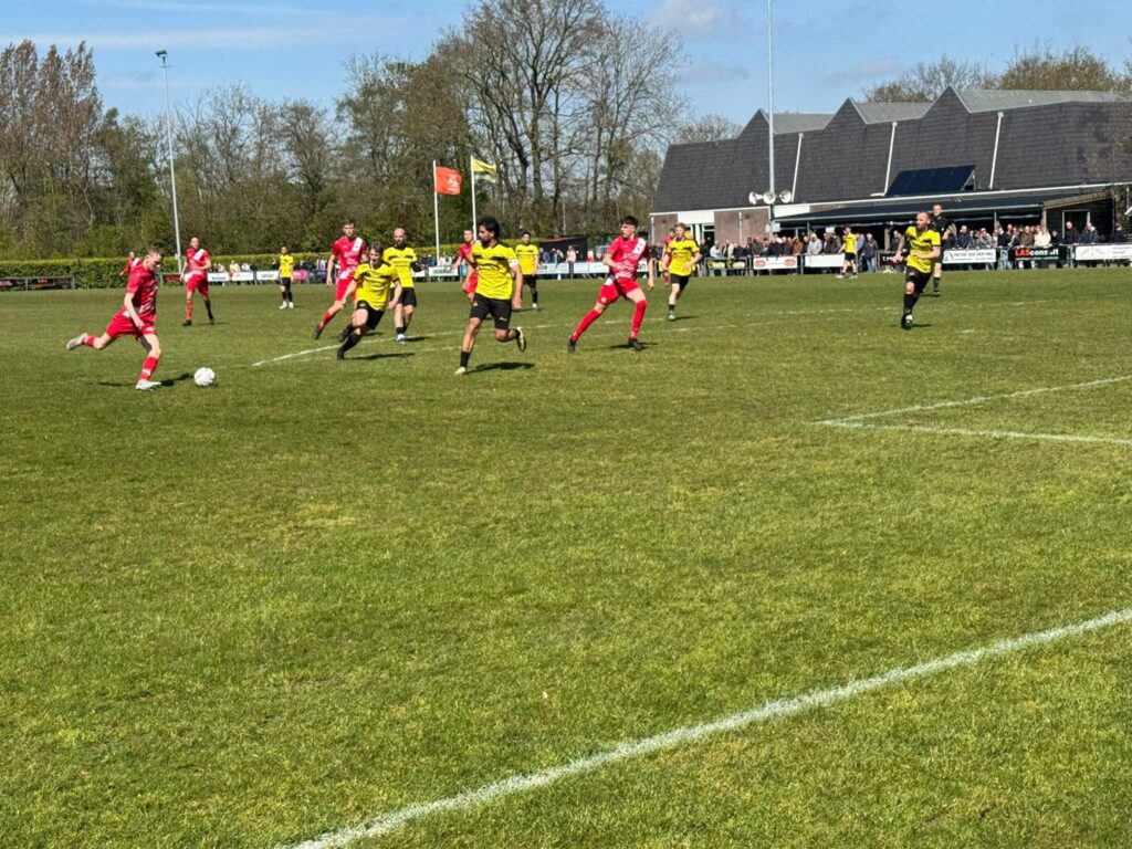 Spektakel in Noordbergum komt van Opende