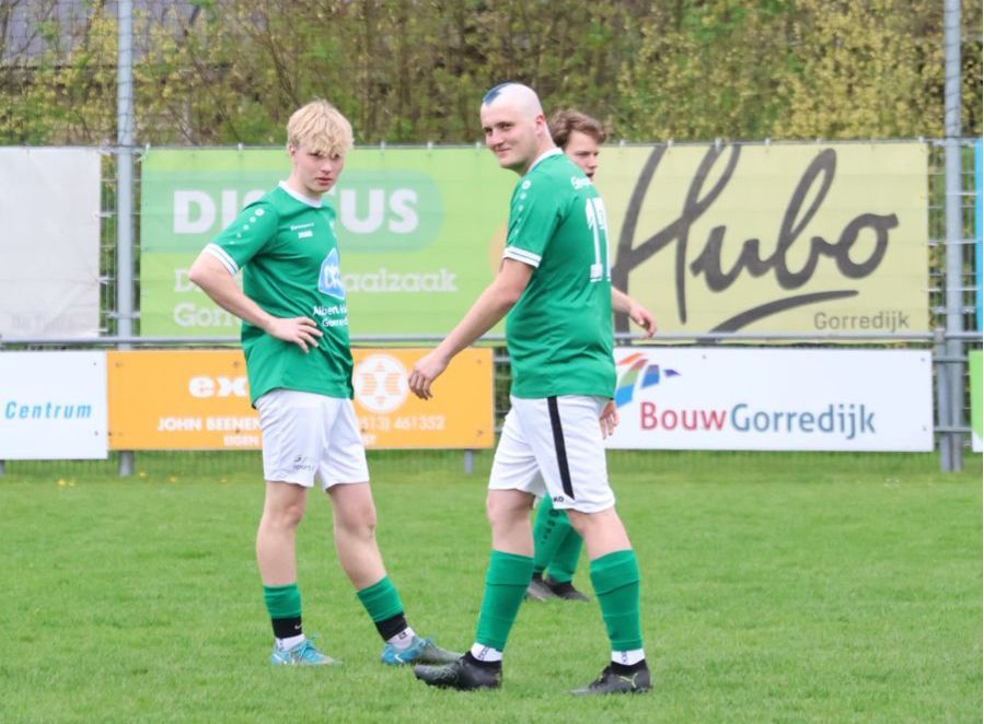 Tijnje wint oefenwedstrijd overtuigend van V en V’68