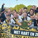 Frisia Schrijft Historie Met Derde Titel Op Rij, 23 Mei Feest Op De Magere Weide 8 Slotoffensief - 242