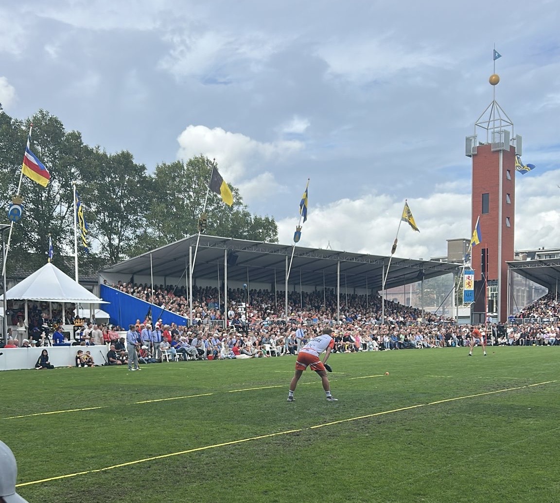 Loting PC Franeker 2026 bekend: topaffiches op het Sjûkelân, negentien voetballende kaatsers in acti