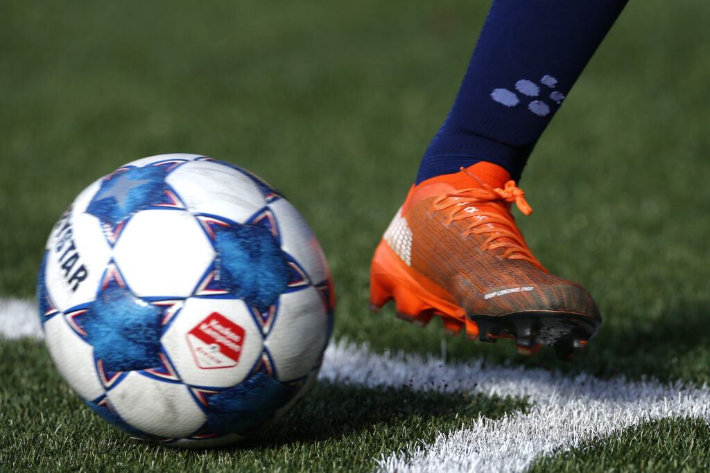 Uitslagen oefenduels: Dokkum wint met 7-1, Zeerobben 2 maakt acht treffers