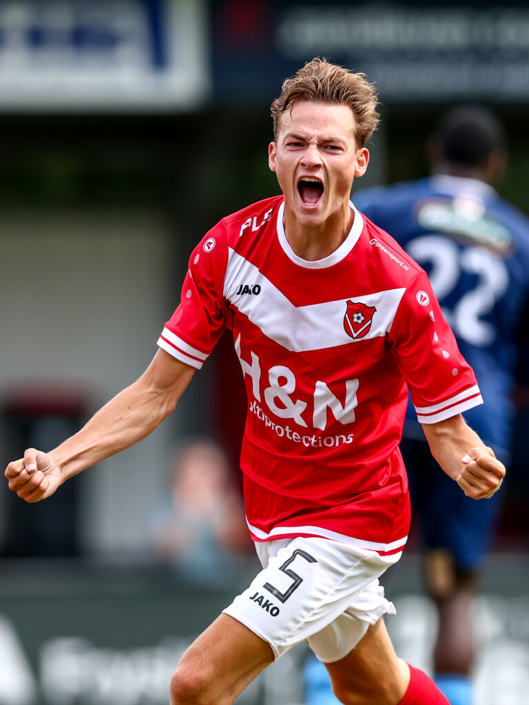Harkemase Boys v Hollandia - Dutch Third Divisie A
