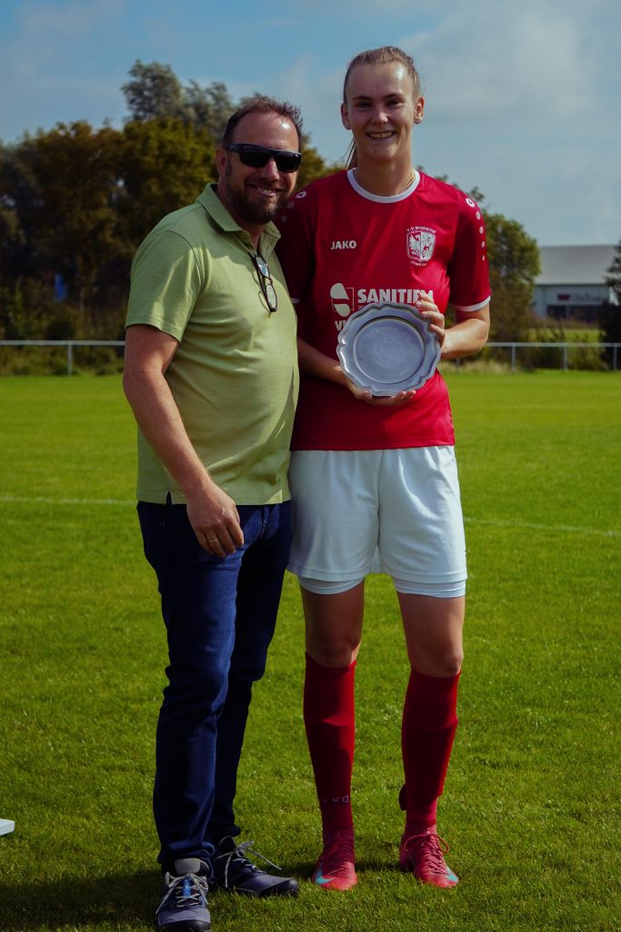 Anne Demmer (21) Passeert Grens Van 100 Competitiegoals “Het Is Iets Waar Ik Ontzettend Trots Op Ben” 2 Slotoffensief - WhatsApp Image 2026 09 14 at 09.28.22 1