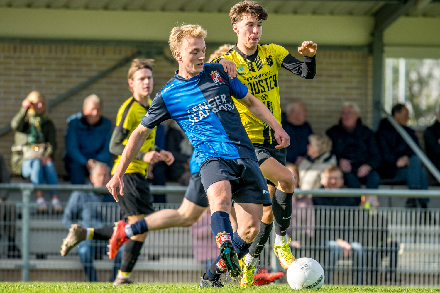 Fc Harlingen Houdt Schade Beperkt Tegen Sterk Gavc 2 Slotoffensief - DBF 4234