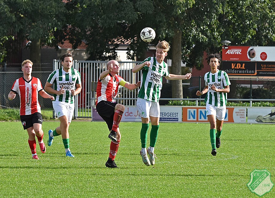 Dokkum Worstelt Zich Langs Friese Boys 4 Slotoffensief - DSC 1153